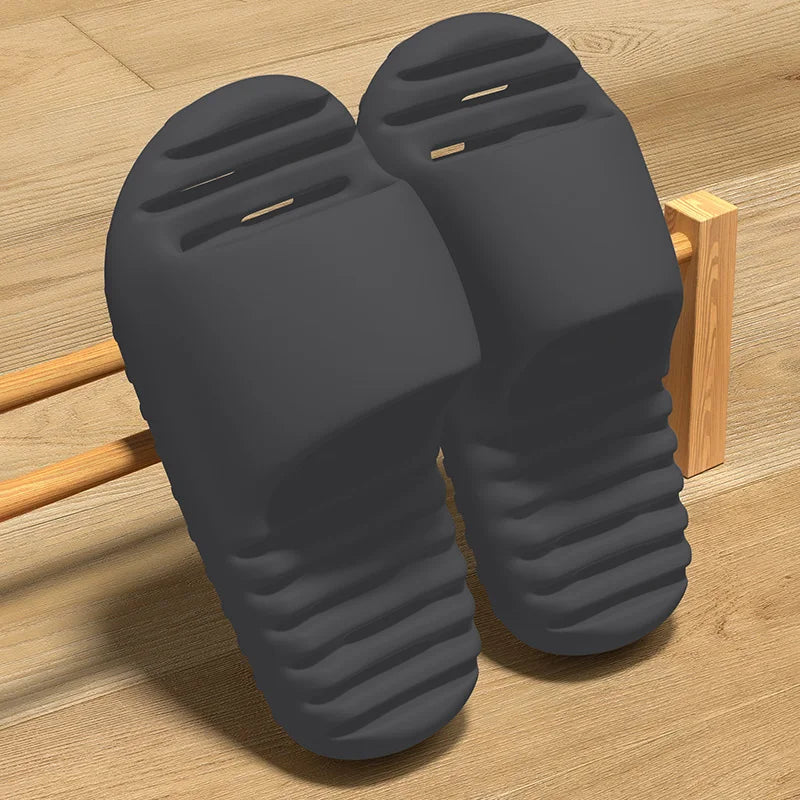 Bathroom slippers for men, summer new style, anti slip, leak proof, quick drying, hollowed out couple, cool slippers for women