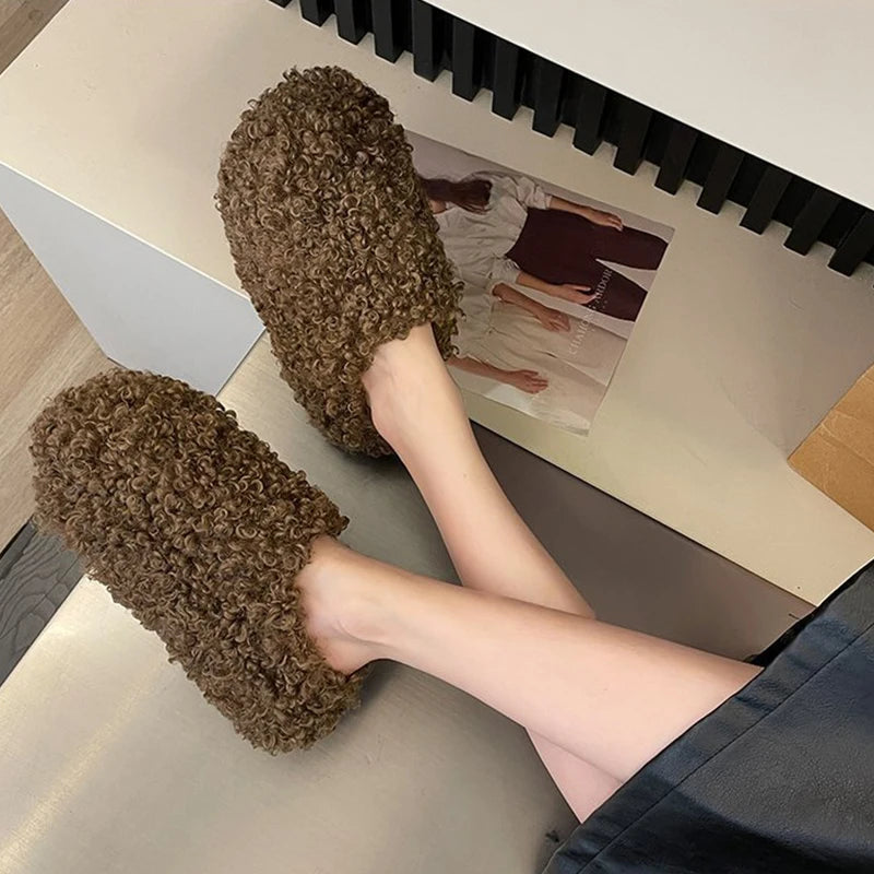 Winter 2025 Fashion Shoes Comfortable Plush Velvet Warm Slippers Home Non-slip Lightweight Soft-soled Indoor slippers