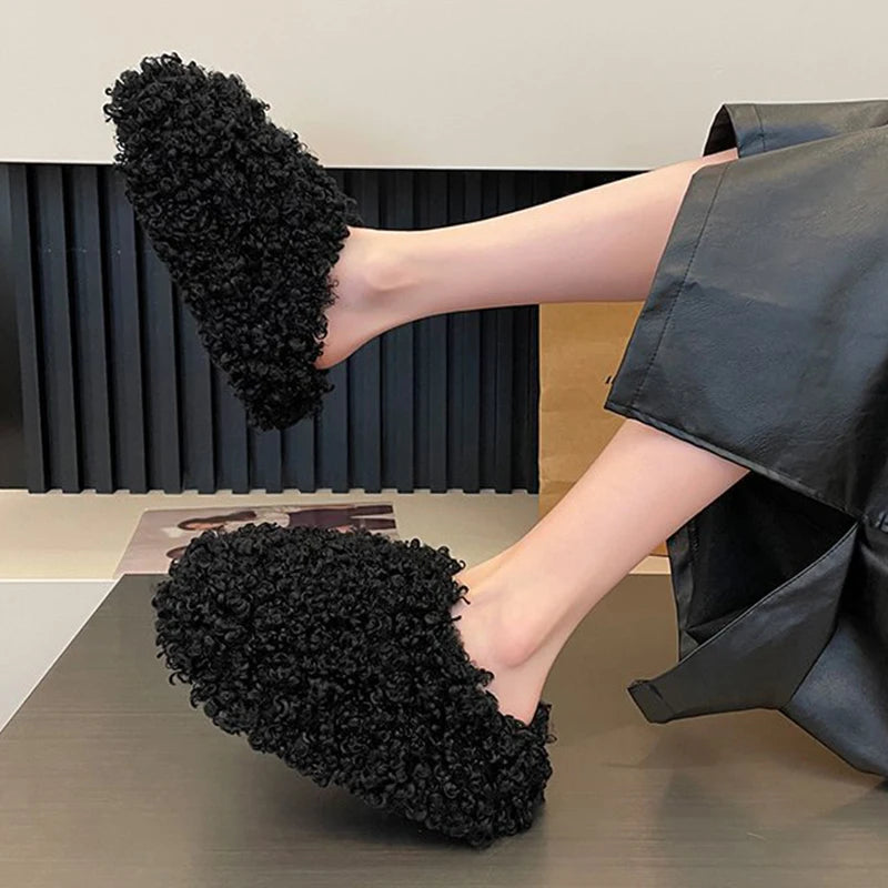 Winter 2025 Fashion Shoes Comfortable Plush Velvet Warm Slippers Home Non-slip Lightweight Soft-soled Indoor slippers